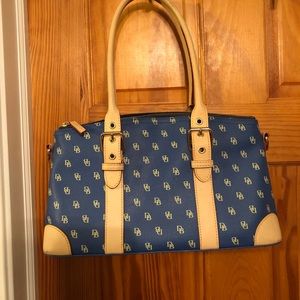 Dooney and Bourke Satchel & Wrislet
